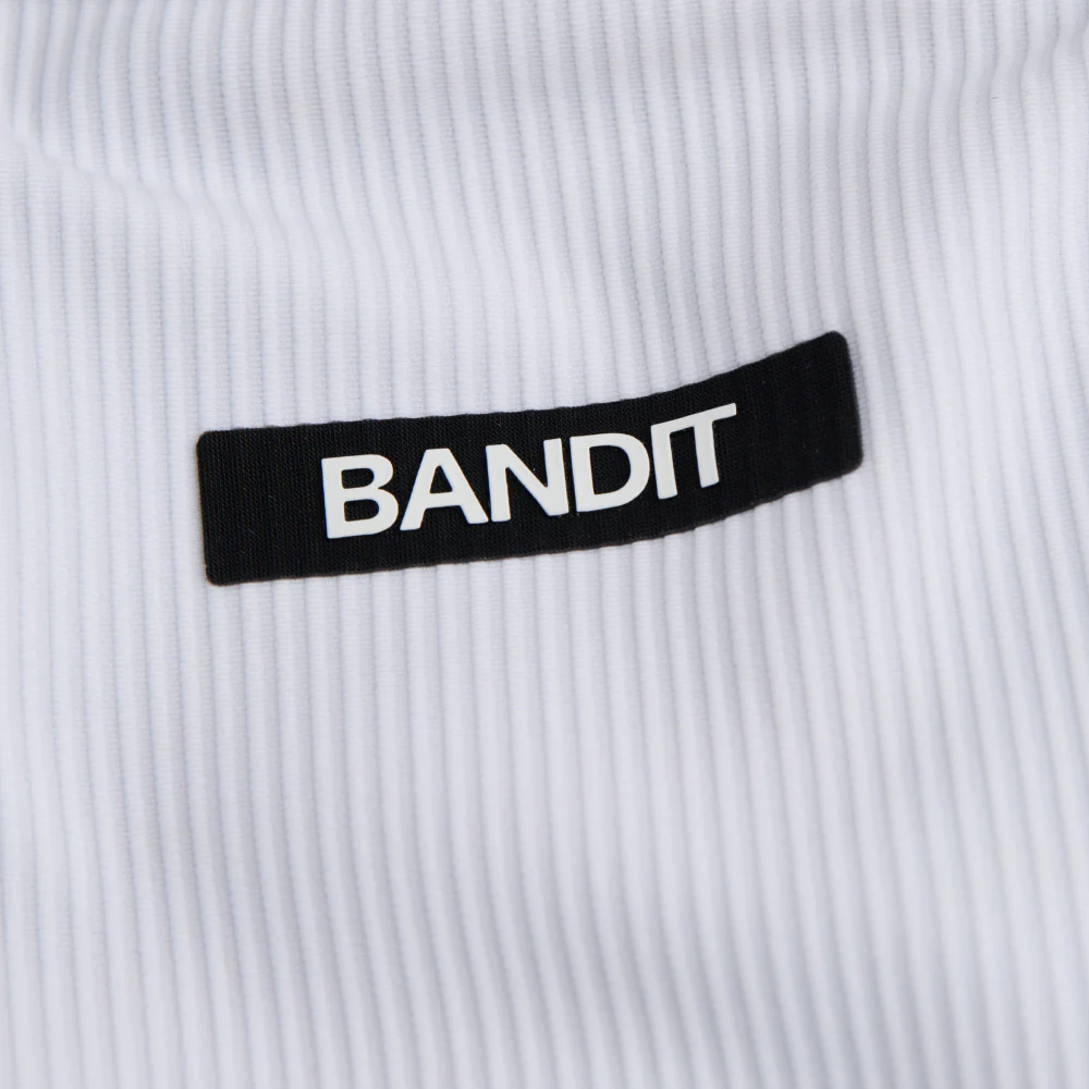 Cadence™ Scoop Neck Race Crop - Image 17