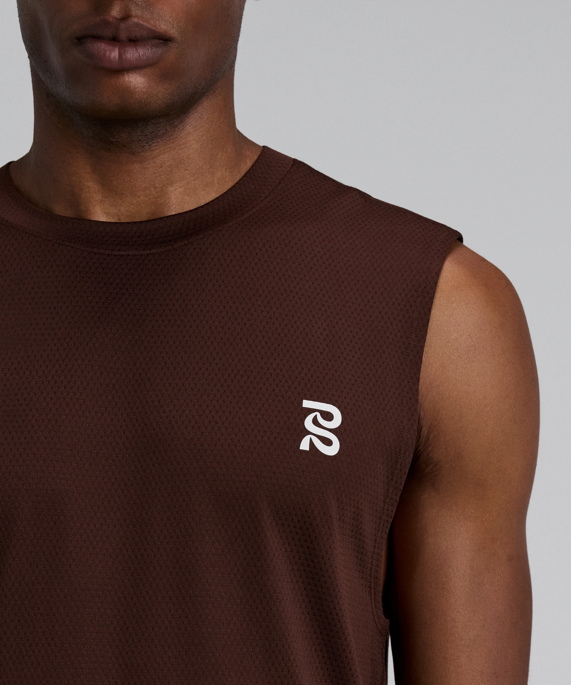 Men's Micromesh™ Run Tank - Cacao - Image 2