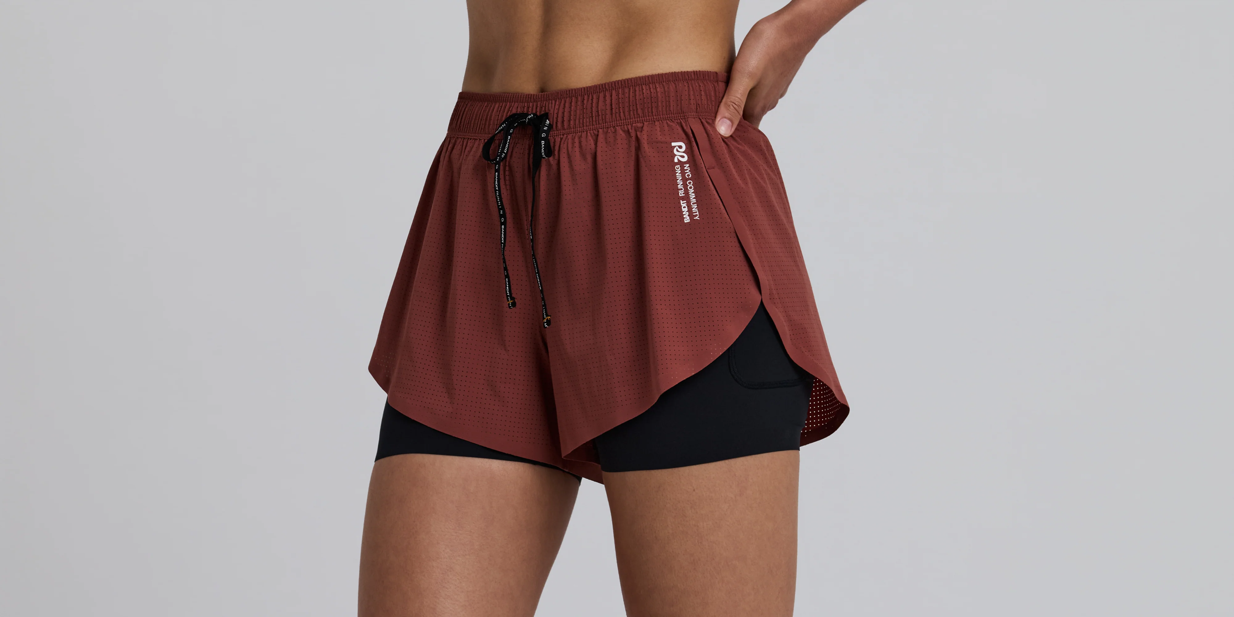 Women's Vento⢠2-in-1 Run Short - Mahogany / Black - Image 3