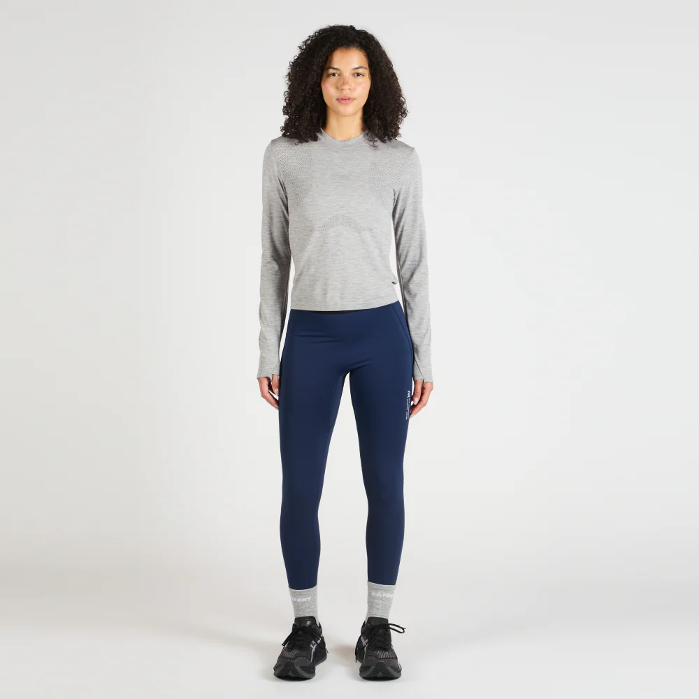 Stratum Seamless⢠Women's Long Sleeve - Image 9